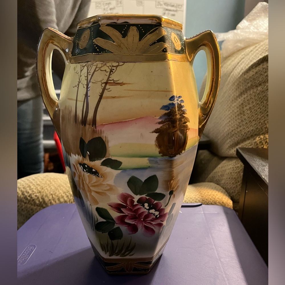 Miyako Vase